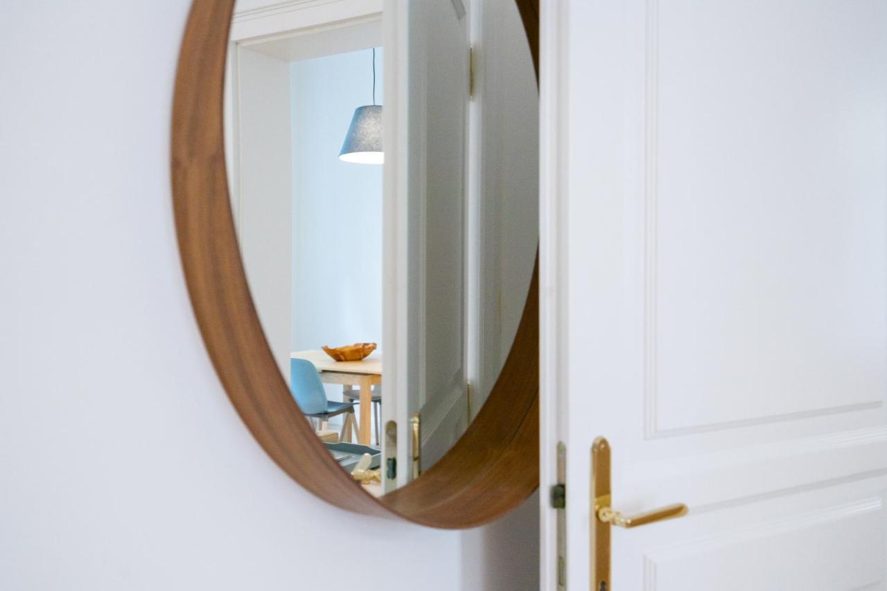 Cottageviertel - Stilvolles Apartment In Parknaehe Vienna Exterior photo